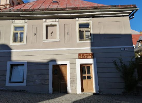 slovakia/banska-bystrica-region/shop/u-troch-zvieratiek