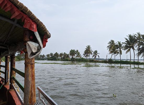 india/kerala-backwaters/shop/rajapuram-kayal-shaap-toddy-parlour