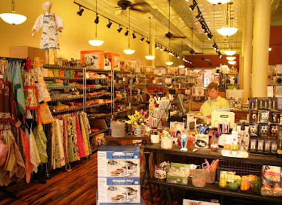 ohio/marietta/shop/the-cook-s-shop