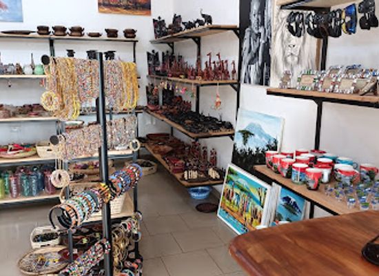 tanzania/ruaha-region/shop/art-kili-uhuru-crafts