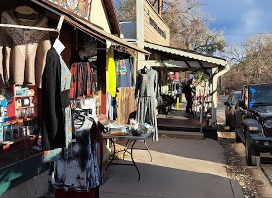 colorado/sangre-de-cristo-mountains/shop/morrison-mercantile