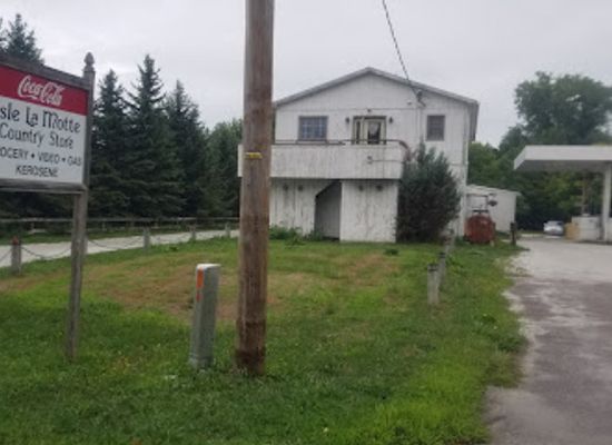 vermont/grand-isle-county/shop/isle-la-motte-country-store