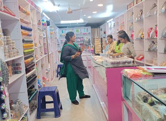 india/visakhapatnam/shop/kirtana-s-mega-fancy