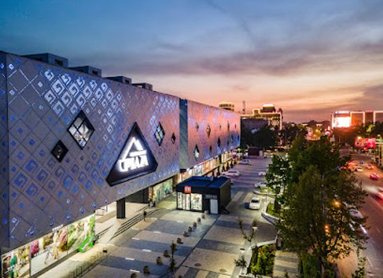 kyrgyzstan/alai-valley/shop/dordoi-plaza-2