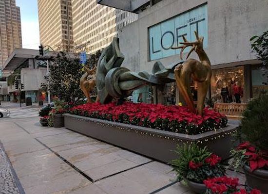 california/san-leandro/shop/embarcadero-center
