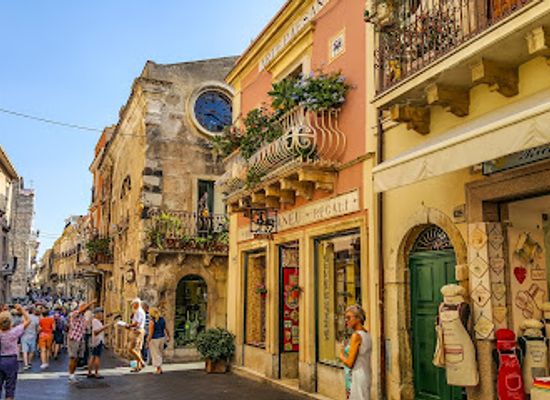italy/taormina/shop/daneu-1885-taormina