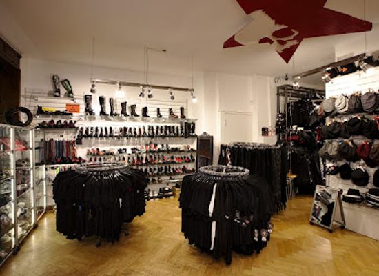germany/freiburg/shop/needfulthinxx
