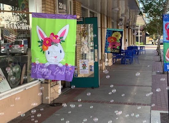 louisiana/river-parishes/shop/bayou-booksellers-gift-shoppe