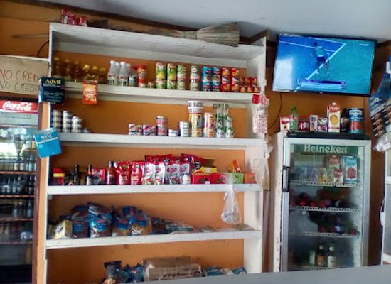 saint-lucia/marigot-bay/shop/emma-s-shop-frozen-meat-and-more