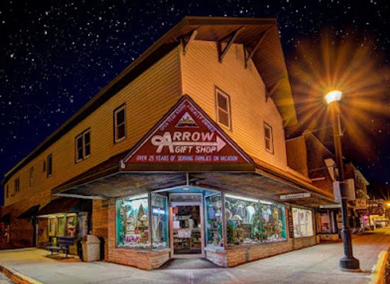 wisconsin/great-river-road/shop/arrow-gift-shop