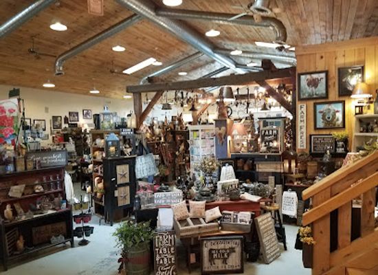 vermont/bennington/shop/the-potter-hill-barn