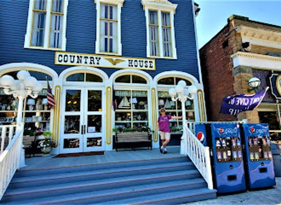 ohio/put-in-bay/shop/country-house