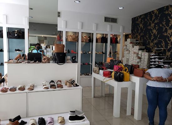 haiti/pic-la-selle/shop/pied-a-terre