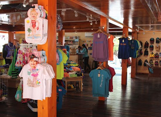aruba/savaneta/shop/coconuts-de-palm-island