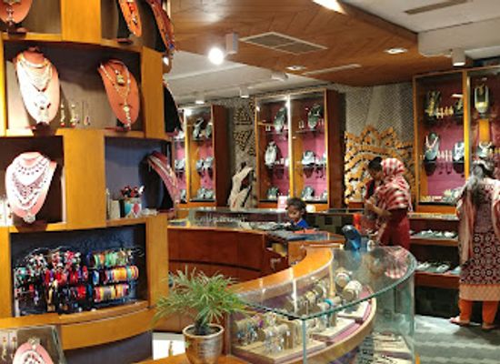 bangladesh/dhaka/uttara/shop/aarong-uttara-flagship-outlet