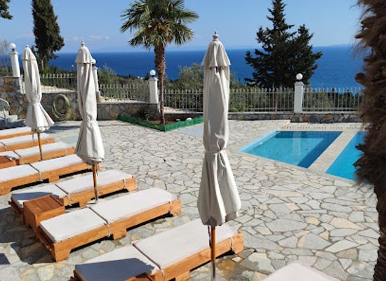 albania/dhermi-region/shop/perivolos-apartments