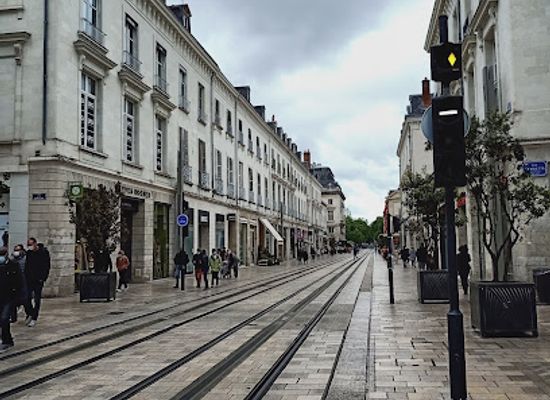 france/tours/shop/galerie-nationale