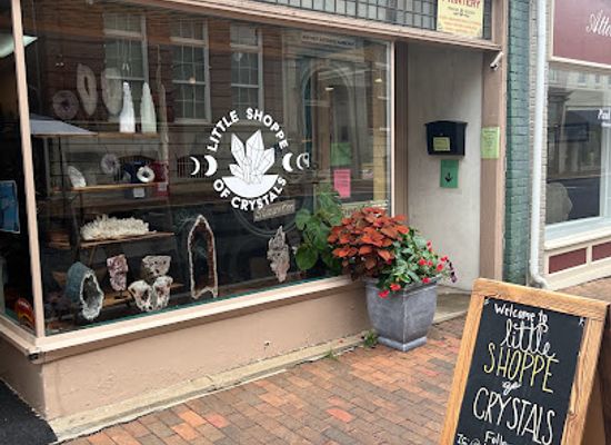 virginia/staunton/shop/little-shoppe-of-crystals-staunton-va