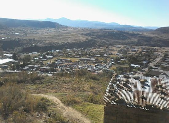 lesotho/quthing/shop/mountainside-hotel