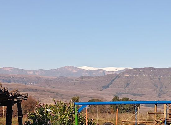 south-africa/drakensberg-mountains/shop/cedarwood-village-shopping-centre