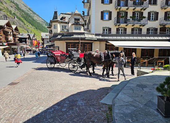 switzerland/gornergrat/shop/tissot-zermatt-store