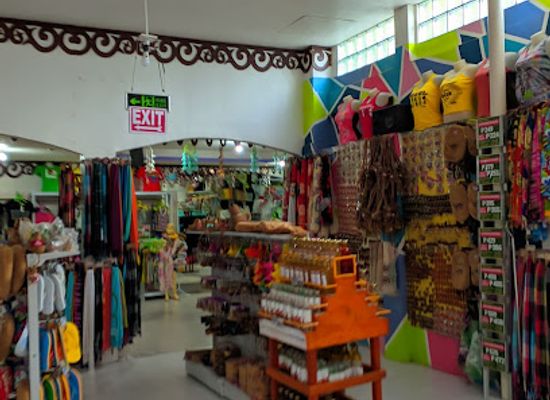 philippines/bohol/shop/aproniana-gift-shop