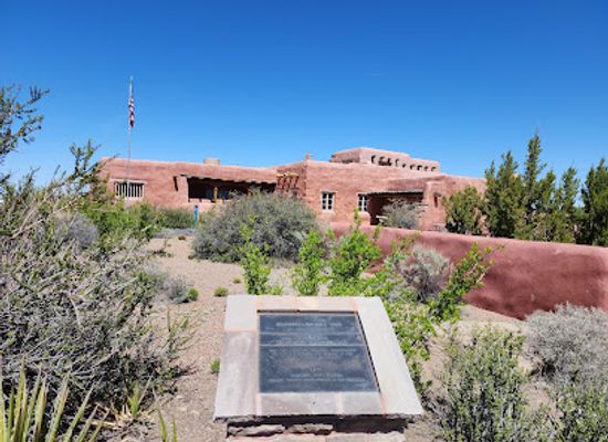 arizona/petrified-forest-national-park/shop/painted-desert-inn