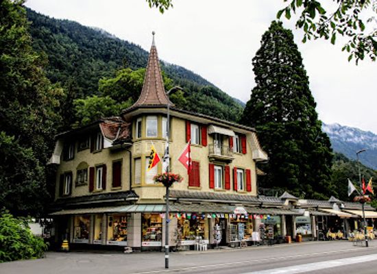 switzerland/interlaken/shop/heimatwerk-interlaken