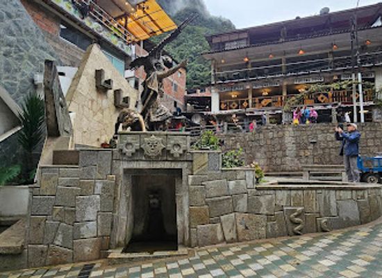 peru/machu-picchu/shop/inka-statue