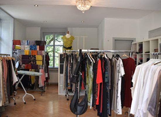 switzerland/glarus/shop/kleidish