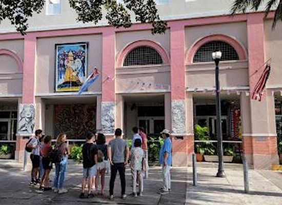 florida/gold-coast/shop/little-havana-gift-shop