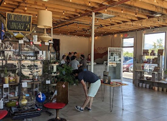 new-mexico/albuquerque/nob-hill/shop/and-stuff-retail-shop