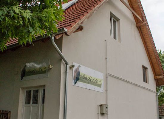 hungary/hortobagy/shop/eagle-s-nest-rural-accommodation