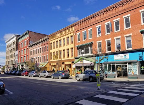 vermont/rutland/shop/rutland-plaza-rutland