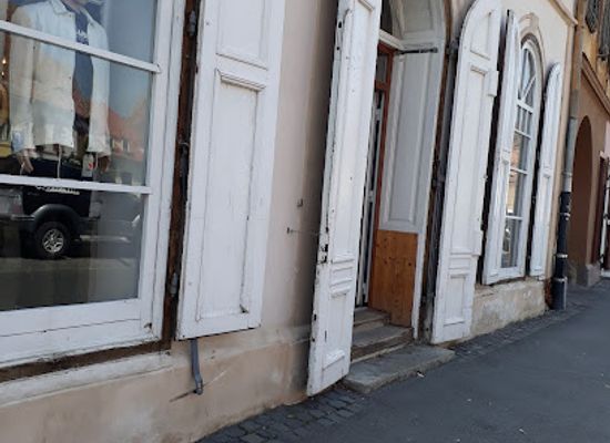 romania/sibiu-area/shop/european-outlet