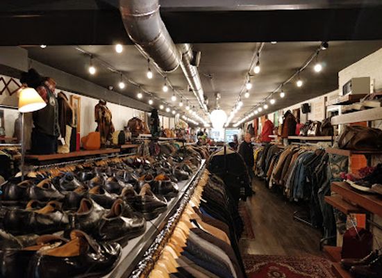 netherlands/north-holland/shop/bij-ons-vintage