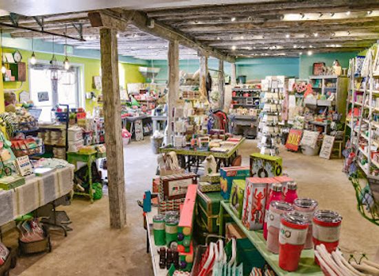wisconsin/door-peninsula/shop/space