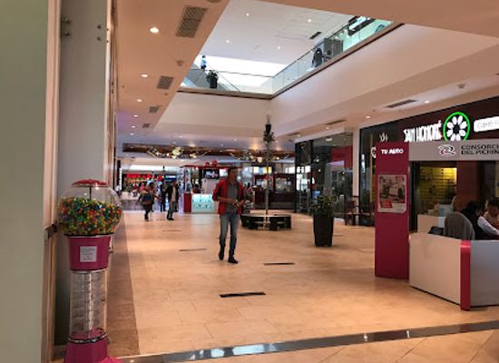 ecuador/northern-sierra/shop/scala-shopping-mall