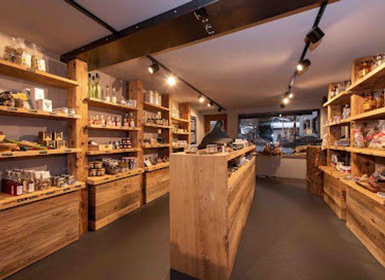 switzerland/zermatt/shop/puralpina