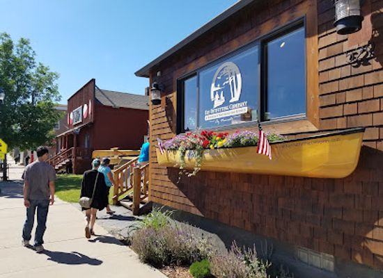 minnesota/ely/shop/ely-outfitting-company