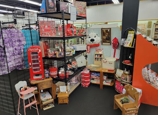 north-dakota/dickinson/shop/a2z-crafts-antiques