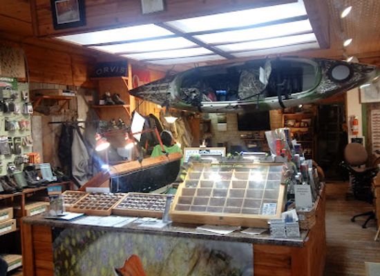 iowa/driftless-area/shop/driftless-flyfishing-company
