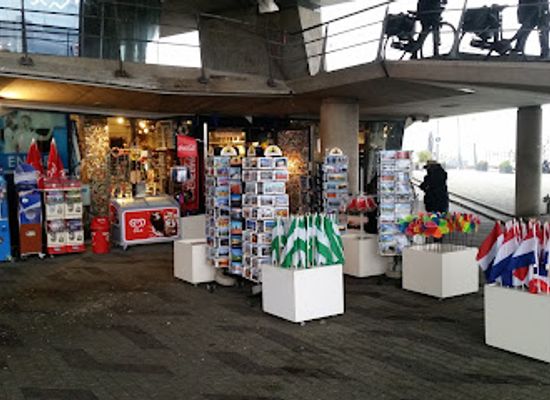 netherlands/rotterdam/kop-van-zuid/shop/souverniershop-waterfront