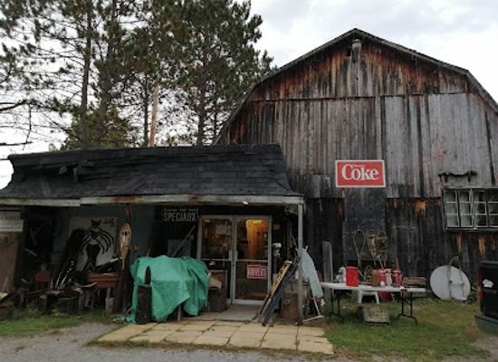 canada/laurentides/shop/aux-trouvailles-de-st-jovite-enrg