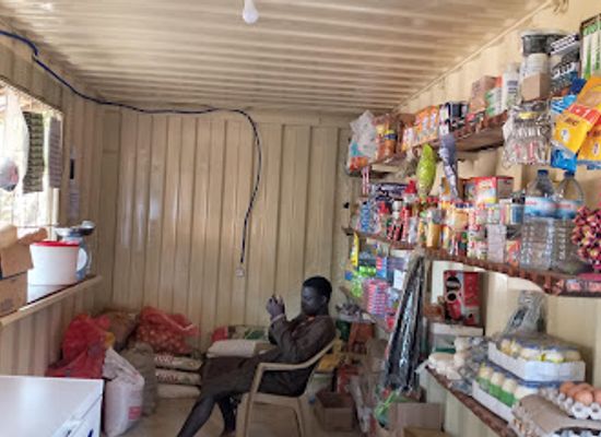 guinea-bissau/tombali-region/shop/contentor-rua-timor-praca-de-bandim