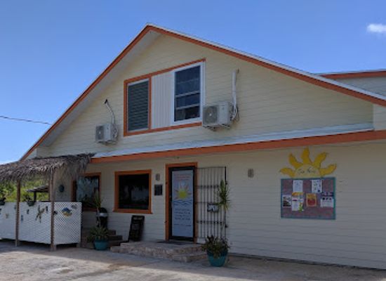 the-bahamas/rum-cay/shop/it-s-all-under-the-sun