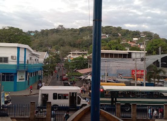 el-salvador/puerto-la-libertad/shop/puerto-plaza