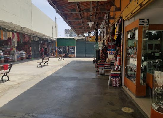 peru/south-coast/shop/mercado-indio