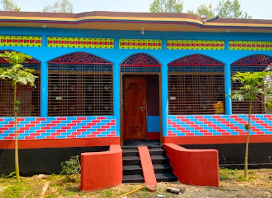 bhutan/tsirang/shop/local-hardware-store