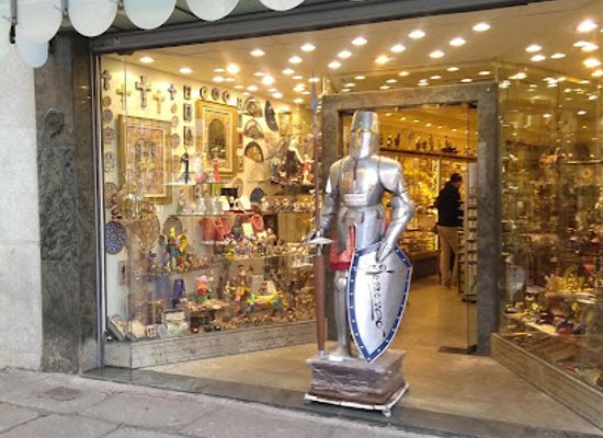 spain/toledo/shop/abracadabra-tienda-de-minerales-y-plata